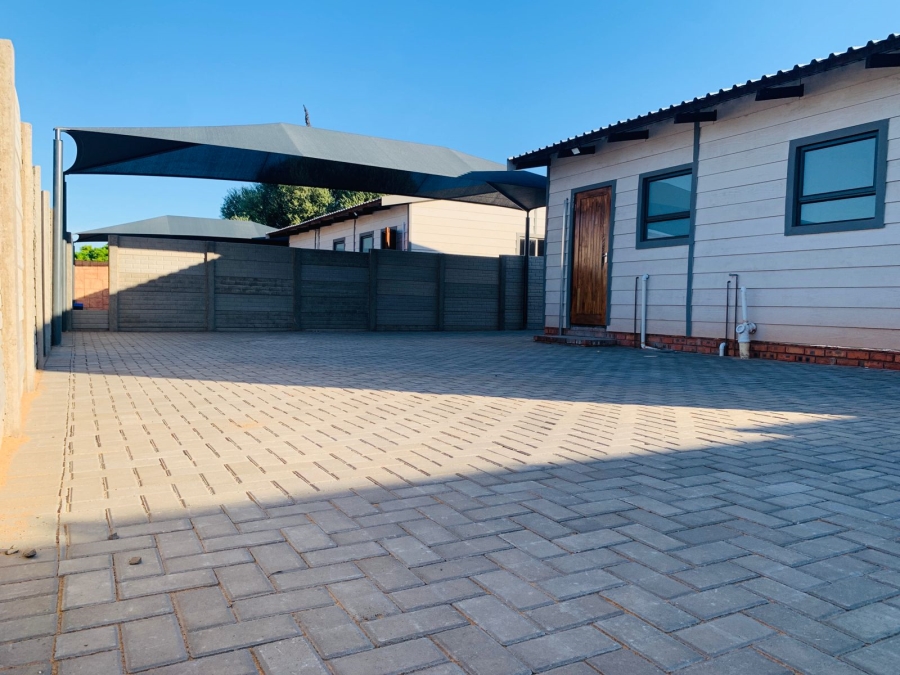 3 Bedroom Property for Sale in Dibeng Northern Cape